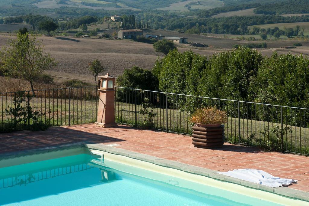 Podere La Ciabatta Casole dʼElsa Exterior foto