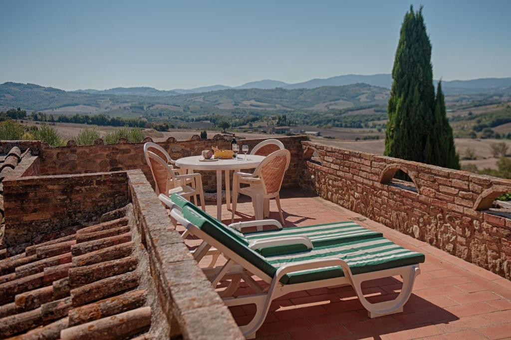Podere La Ciabatta Casole dʼElsa Exterior foto